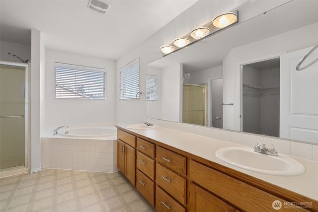 11510 185th St E, Puyallup, WA 98374