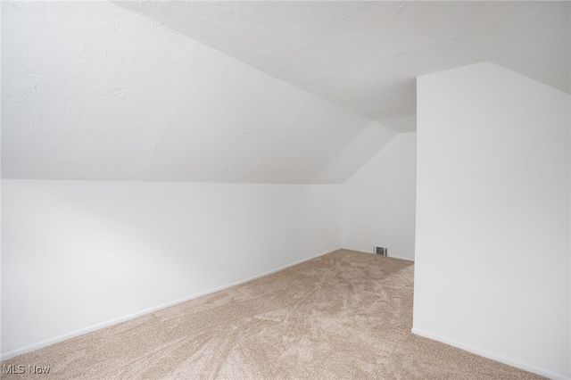 126 Parkwood Avenue, Avon Lake, OH 44012