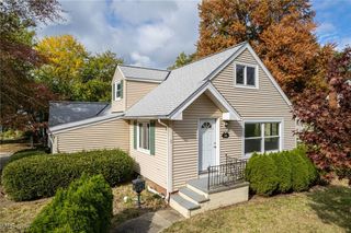 126 Parkwood Avenue, Avon Lake, OH 44012