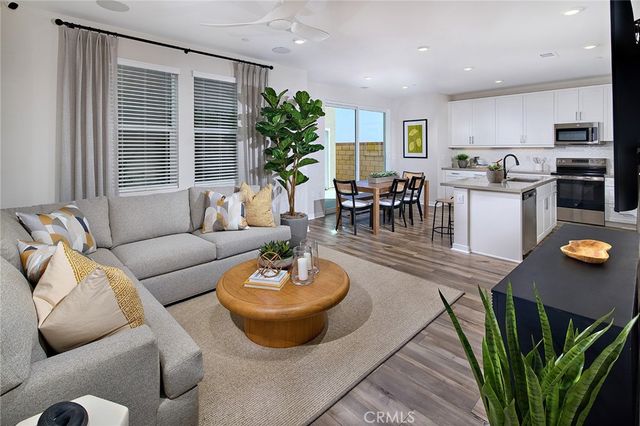 16615 Bottlebrush Lane 3, Fontana, CA 92336