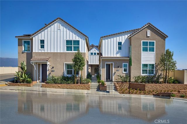 16615 Bottlebrush Lane 3, Fontana, CA 92336