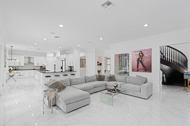 4430 Island Reef Drive, Wellington, FL 33449