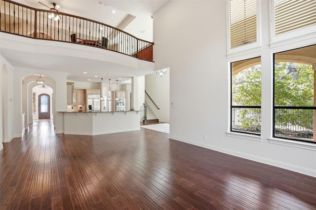 2312 Lakehurst RD, Spicewood, TX 78669