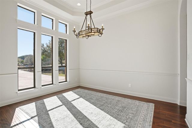 2312 Lakehurst RD, Spicewood, TX 78669