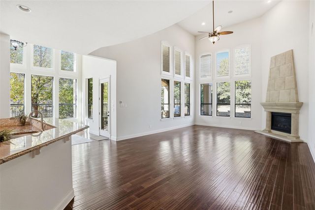 2312 Lakehurst RD, Spicewood, TX 78669