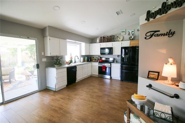 29499 Basie Circle, Sun City, CA 92586