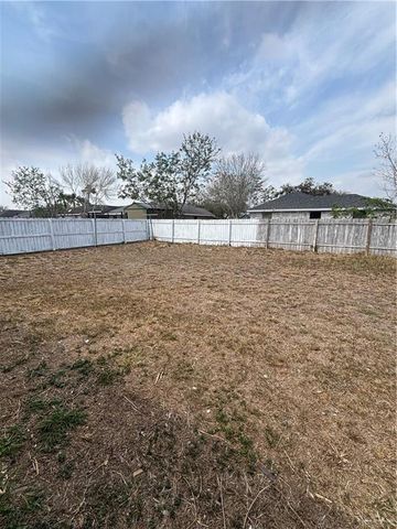 3901 Conners Drive, Weslaco, TX 78599