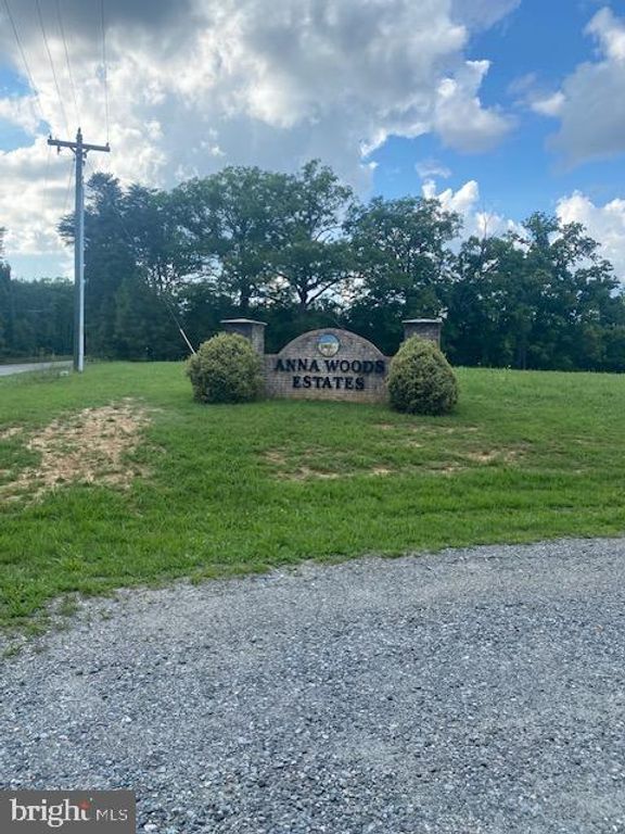13815 ANNA WOODS CT, Spotsylvania, VA 22551