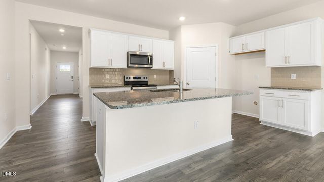 103 Charlies Bend Way, Spring Lake, NC 28390