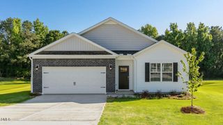 103 Charlies Bend Way, Spring Lake, NC 28390
