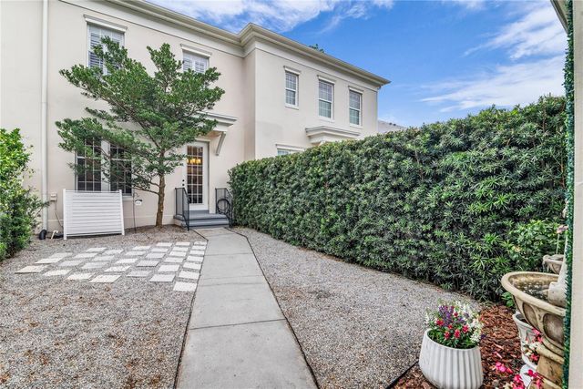 916 FERN AVENUE, Orlando, FL 32814