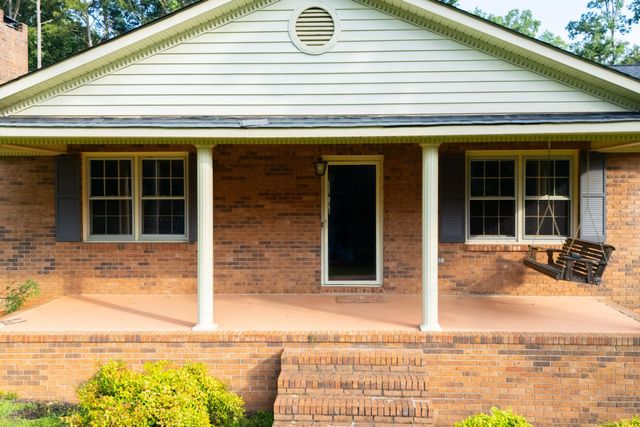 224 Hogg Rd, Williamston, SC 29697