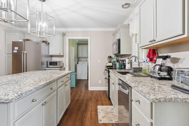 224 Hogg Rd, Williamston, SC 29697