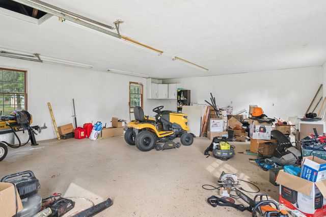 224 Hogg Rd, Williamston, SC 29697