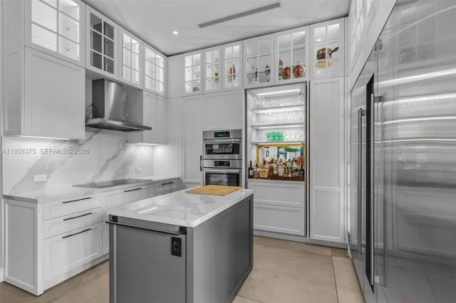 420 Palmwood Ln 0, Key Biscayne, FL 33149