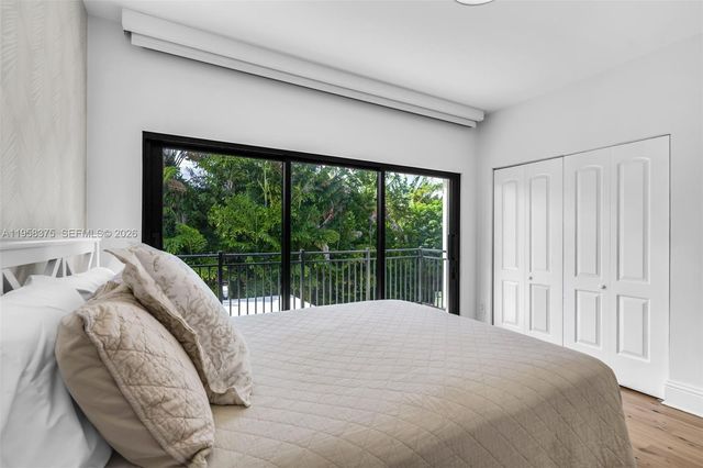 420 Palmwood Ln 0, Key Biscayne, FL 33149