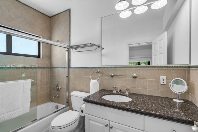 420 Palmwood Ln 0, Key Biscayne, FL 33149