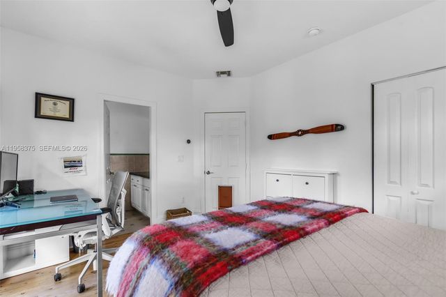 420 Palmwood Ln 0, Key Biscayne, FL 33149