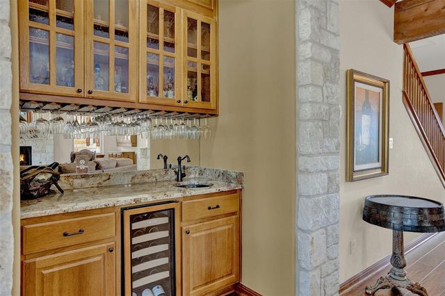 5255 Lookout Ridge DR, Marble Falls, TX 78654