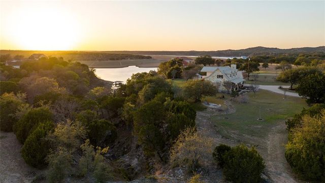 5255 Lookout Ridge DR, Marble Falls, TX 78654