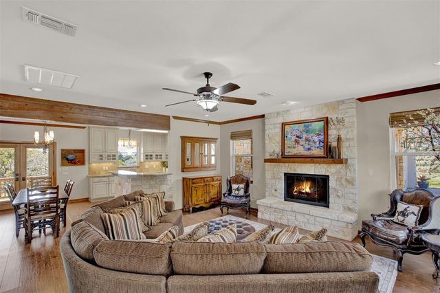 5255 Lookout Ridge DR, Marble Falls, TX 78654