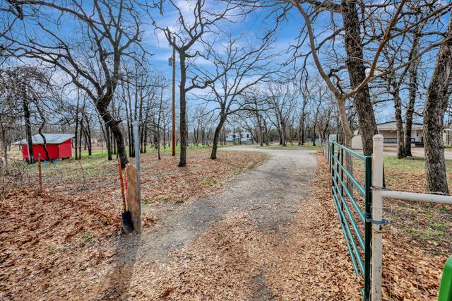 265 Private Road 4769, Boyd, TX 76023