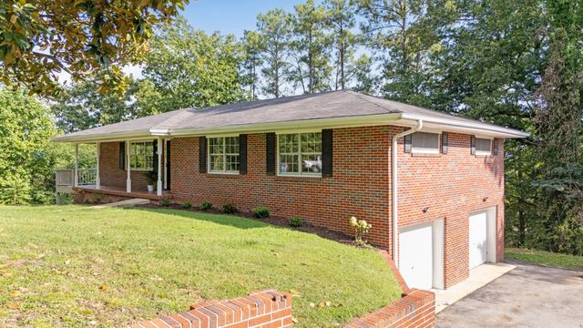 3412 Amber Avenue, Chattanooga, TN 37412