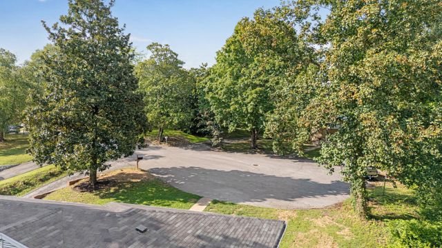 3412 Amber Avenue, Chattanooga, TN 37412