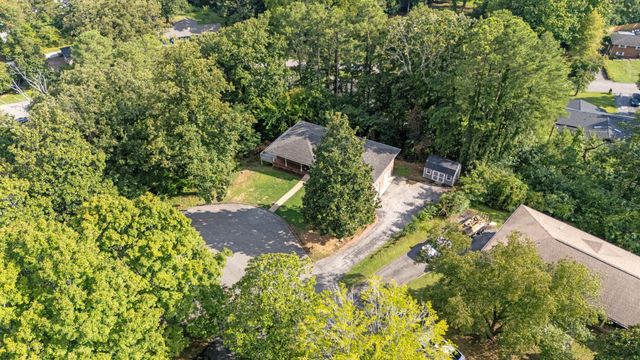 3412 Amber Avenue, Chattanooga, TN 37412
