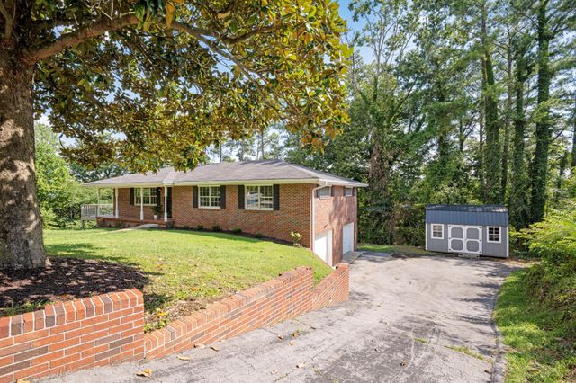 3412 Amber Avenue, Chattanooga, TN 37412