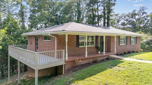 3412 Amber Avenue, Chattanooga, TN 37412