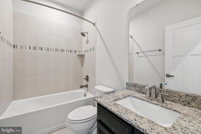 141 BURKWOOD TER, Lake Frederick, VA 22630