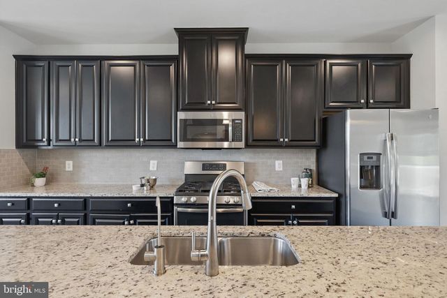 141 BURKWOOD TER, Lake Frederick, VA 22630