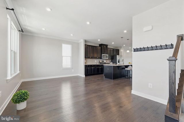 141 BURKWOOD TER, Lake Frederick, VA 22630