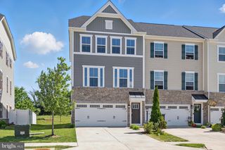 141 BURKWOOD TER, Lake Frederick, VA 22630