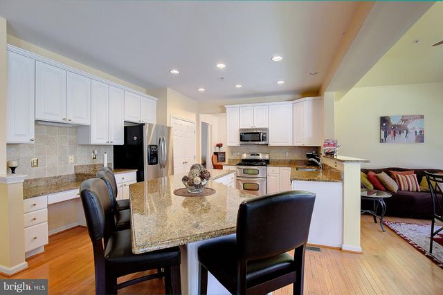 5714 EDGE AVE, Lanham, MD 20706