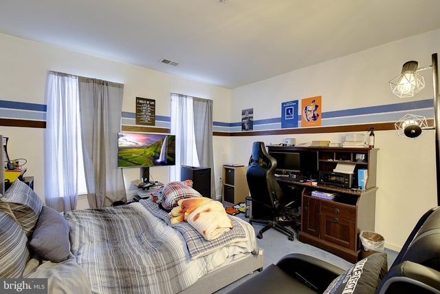 5714 EDGE AVE, Lanham, MD 20706