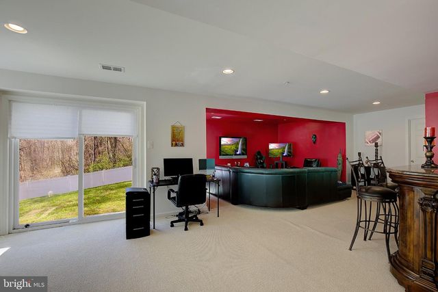 5714 EDGE AVE, Lanham, MD 20706