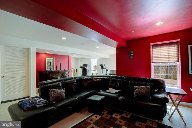 5714 EDGE AVE, Lanham, MD 20706