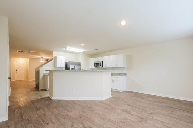 339 Remington Creek Drive, Houston, TX 77073