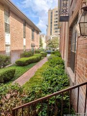 7815 Broadway Apt 206B, San Antonio, TX 78209