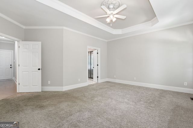 426 Clubview Drive, Woodstock, GA 30189