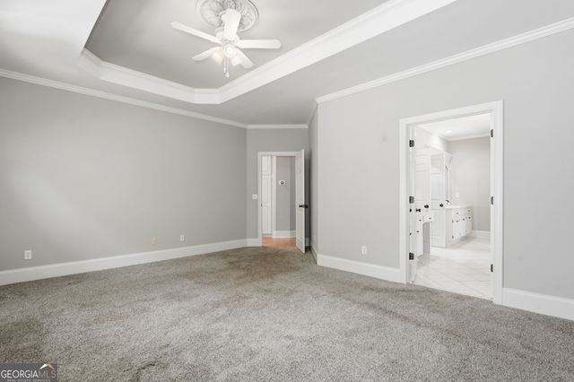 426 Clubview Drive, Woodstock, GA 30189