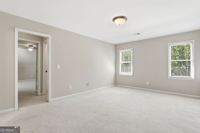 426 Clubview Drive, Woodstock, GA 30189