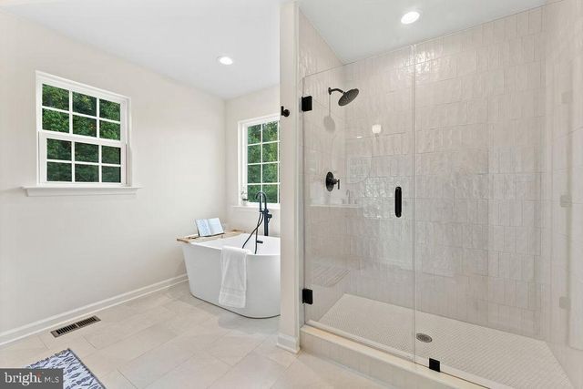 201 SECLUSION SHORES DR, Mineral, VA 23117