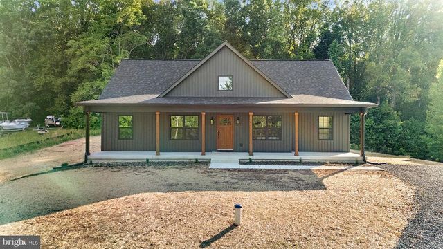 201 SECLUSION SHORES DR, Mineral, VA 23117