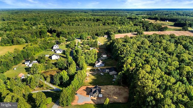 201 SECLUSION SHORES DR, Mineral, VA 23117