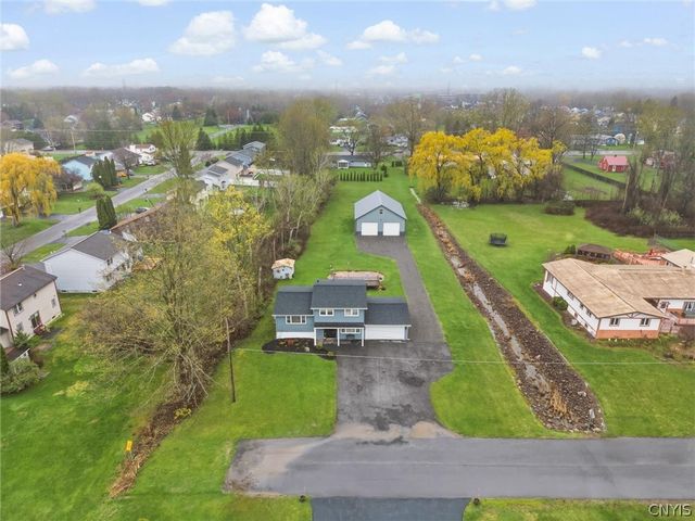 8305 Sandra Avenue, Cicero, NY 13039