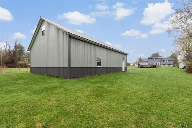 8305 Sandra Avenue, Cicero, NY 13039