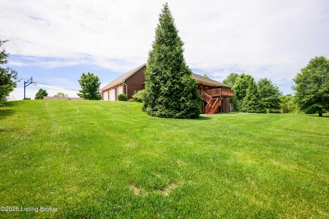 330 Stonebriar Dr, Elizabethtown, KY 42701